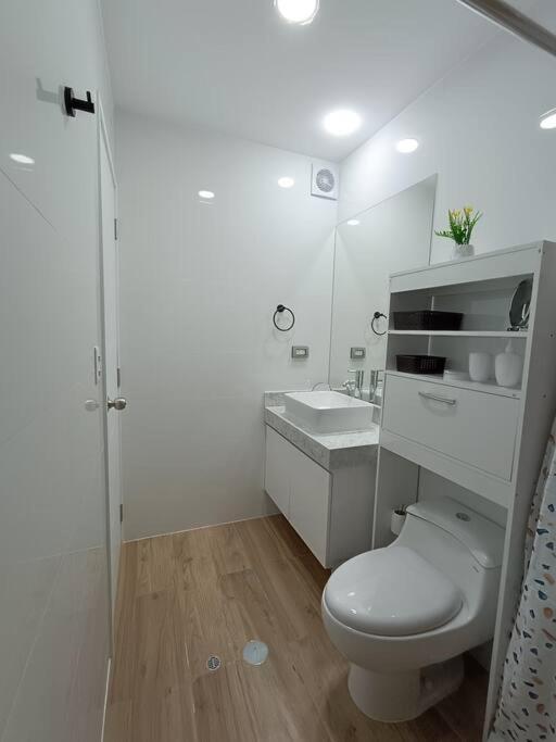 Runawasi Apartments - Killary Miraflores 2Bdr Lima Buitenkant foto