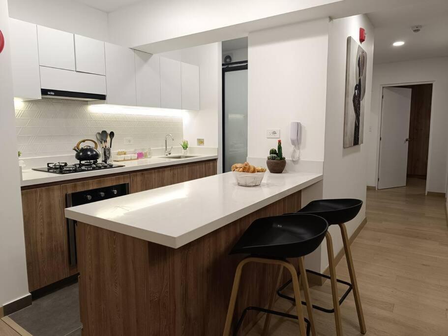 Runawasi Apartments - Killary Miraflores 2Bdr Lima Buitenkant foto